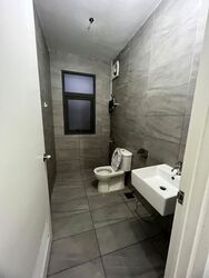 central-link photo thumbnail #3
